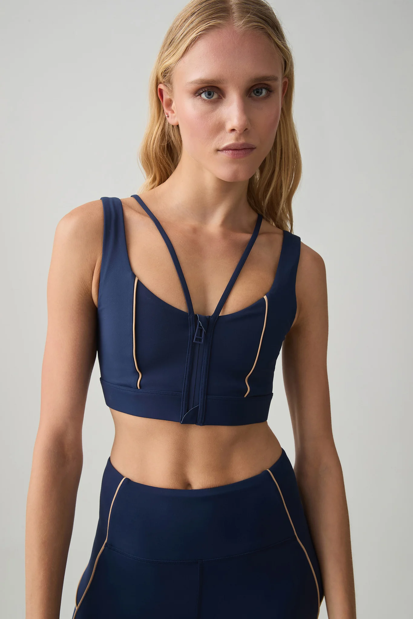 Zip Front Double Strap Bra 319 4 Zip Front Double Strap Bra 319