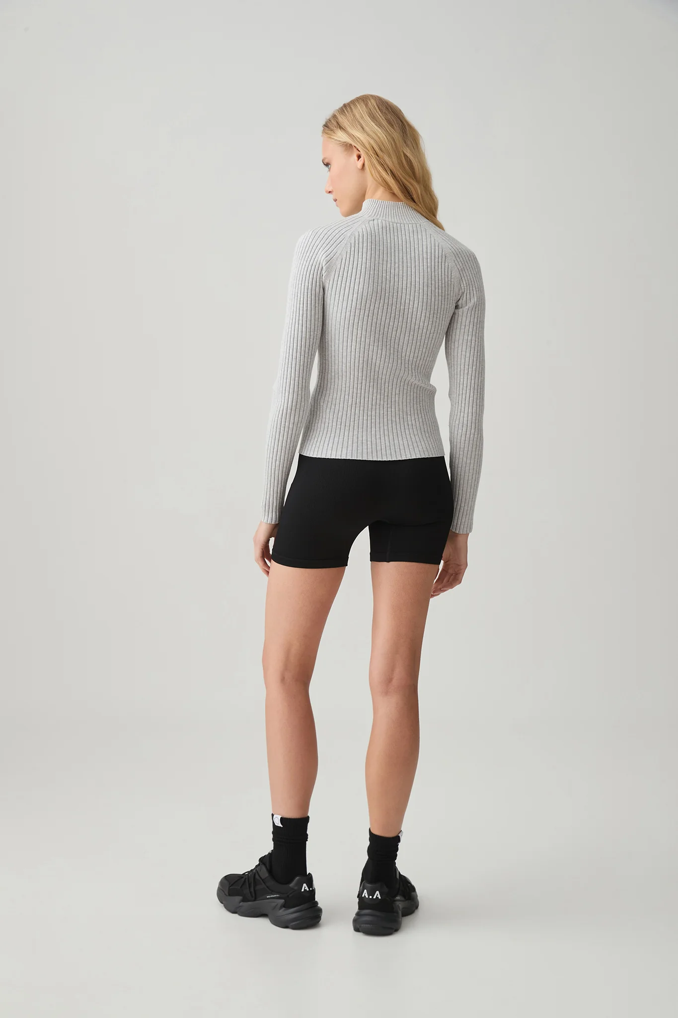 Knitted Long Sleeve Top 437 8 Knitted Long Sleeve Top 437